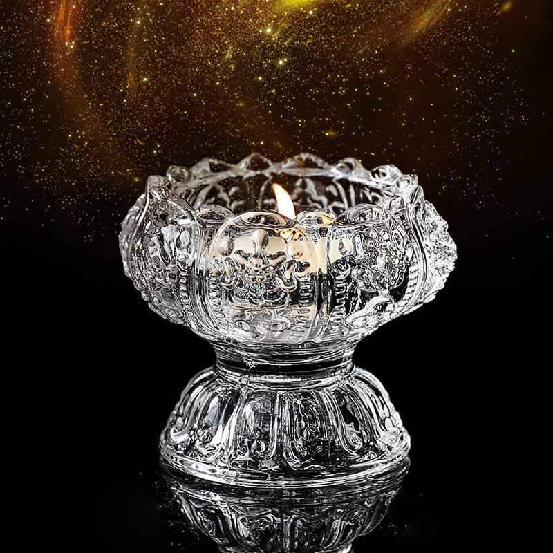 Squat Embossed Lotus Candle Holder, Clear Glass Color:Default 1