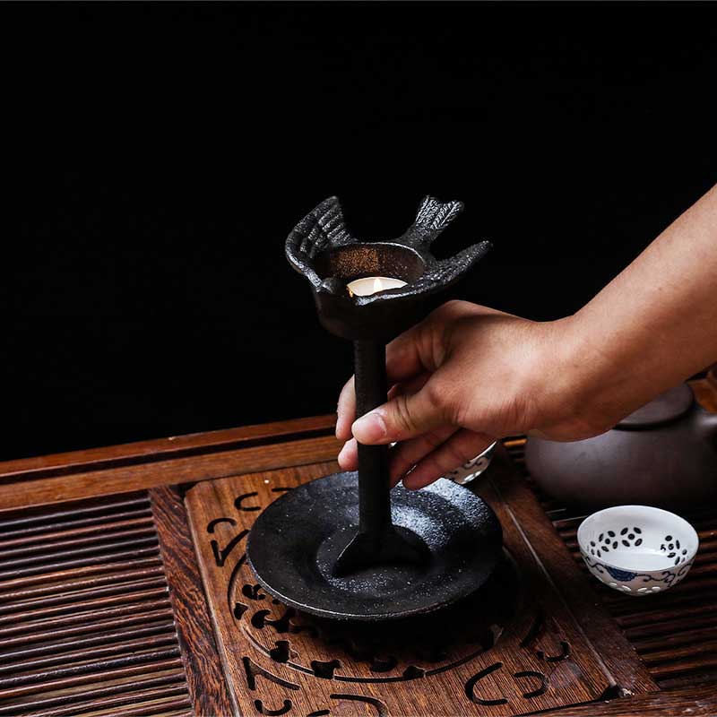Cast Iron Retro Flying Swallow Candlestick, Sunken Base Color:Swallow 1