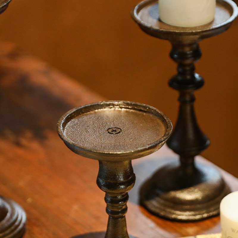 Vintage Rugged Cast Iron Candle Stand Color:Black 2