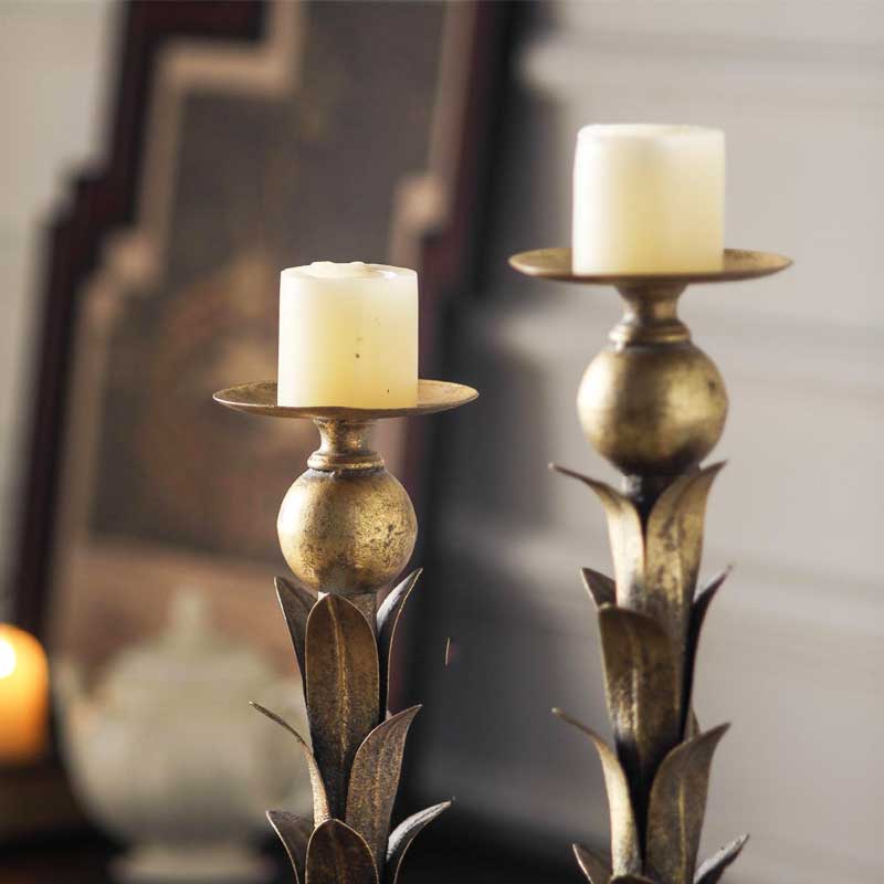 Vintage Gilded Distressed Petal Candle Holder Size:13*52 1