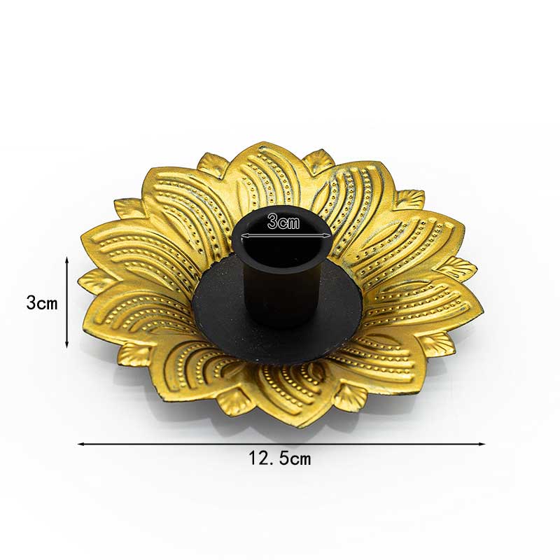 Golden Wrought Iron Petal Candle Holders Color:Black3
