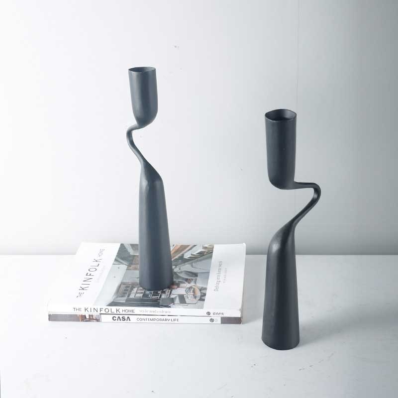 Pewter Alloy Twisted Line Iron Candle Holder Size:9*4*30cm 1