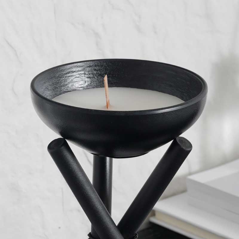 Minimalist Black Tripod Metal Candle Holder Creative Rope Knot Decor Color:Black 3