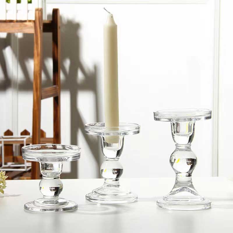 Pedestal-style Transparent Glass Candle Holder Set Size:8*8.5*8.8cm 2