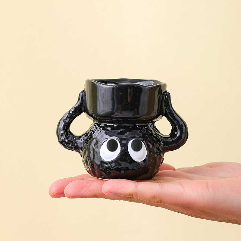 Soot Sprite Ceramic Candlestick Holder Color:Black 4