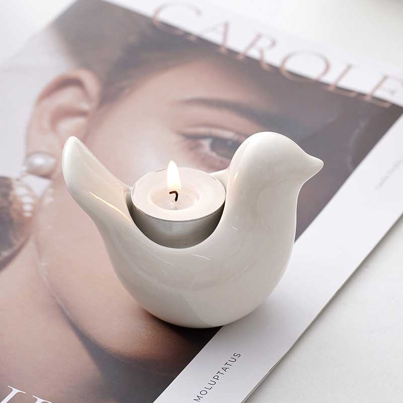 Candle holder White