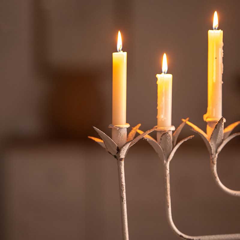 Vintage Distressed 7-Arm Iron Candelabra Color:Vintage 3