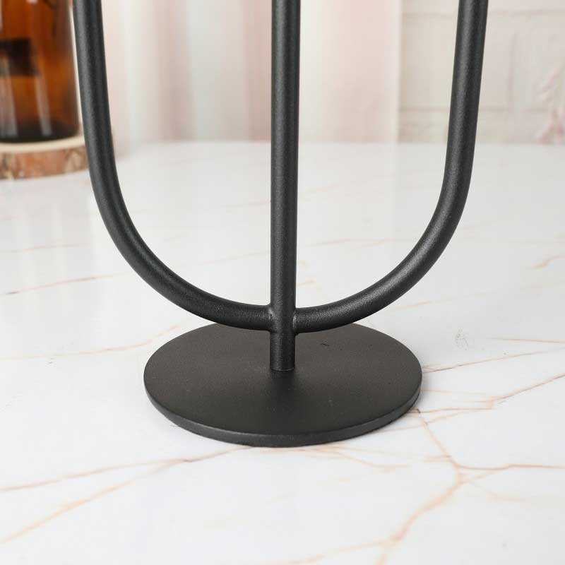 Black / Gold 3 arms Iron Candlestick, Round Bse Color:Black 3