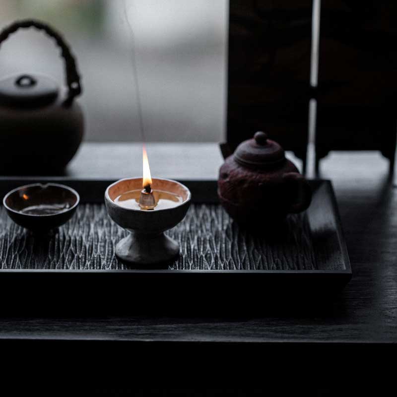 Ghee Lamp and Incense Burner,black-brown/off-white Color:Black 1