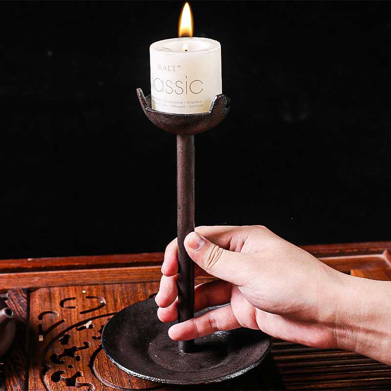 Vintage Cast Iron  Candlestick,Base Diameter 13.5cm Color:Cast Iron 1