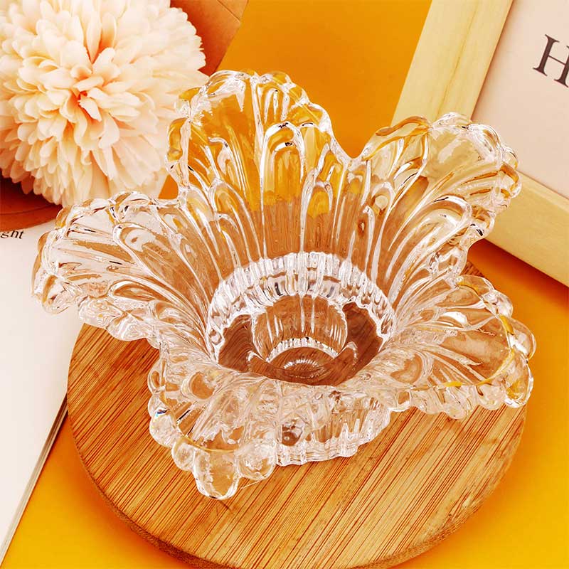 Flower-Shaped Clear Glass Candle Holder Color:Clear 2