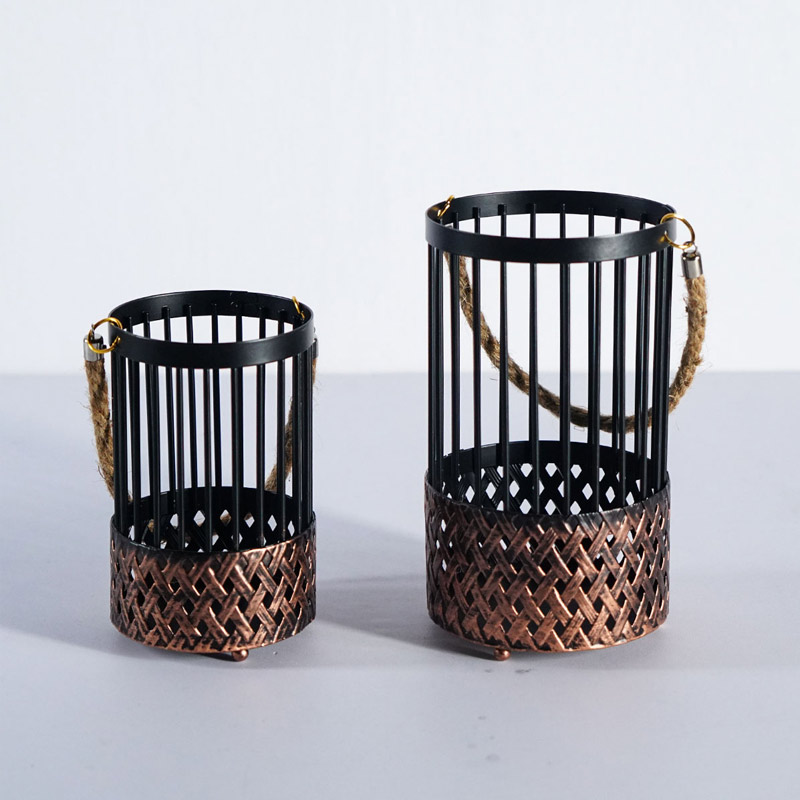 Vintage Industrial Iron Candlestick / Rope Handle Lantern Size:12.2*12.2*21.2cm 3