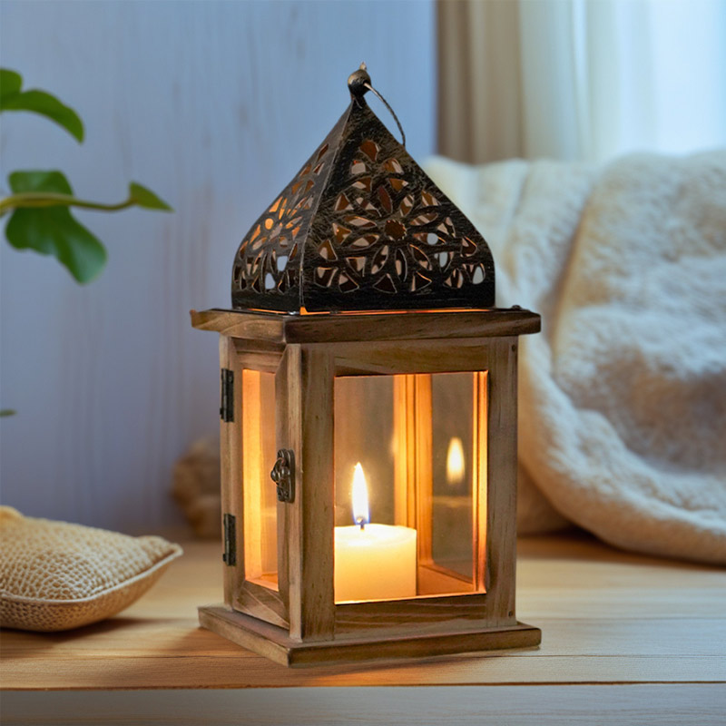 Vintage Hollow Iron Candle Holder / Wooden Clear Glass Lantern Size:12*12*25.5cm 3