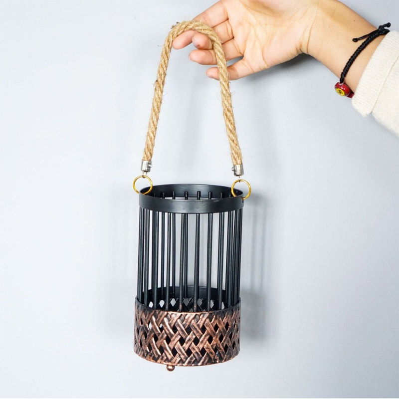 Vintage Industrial Iron Candlestick / Rope Handle Lantern Size:12.2*12.2*21.2cm 2