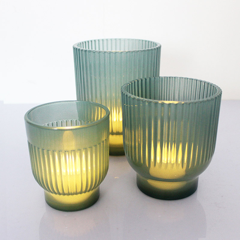 Minimalist Fluted Green Glass Candle Holder Set Size:7.3*7.3*8.5cm 1
