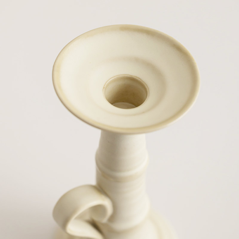 Vintage Bamboo-Inspired Ceramic Candlestick Color:Off-white 3