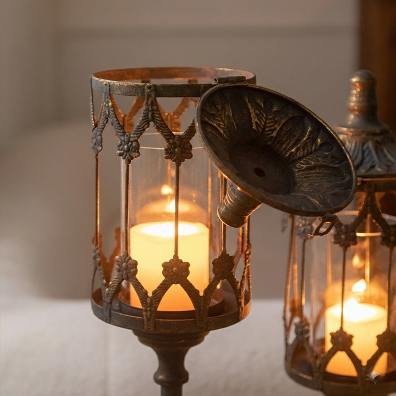 Vintage American Country Style Floor Candle Holder Set of 2 Size:16*16*94cm 3