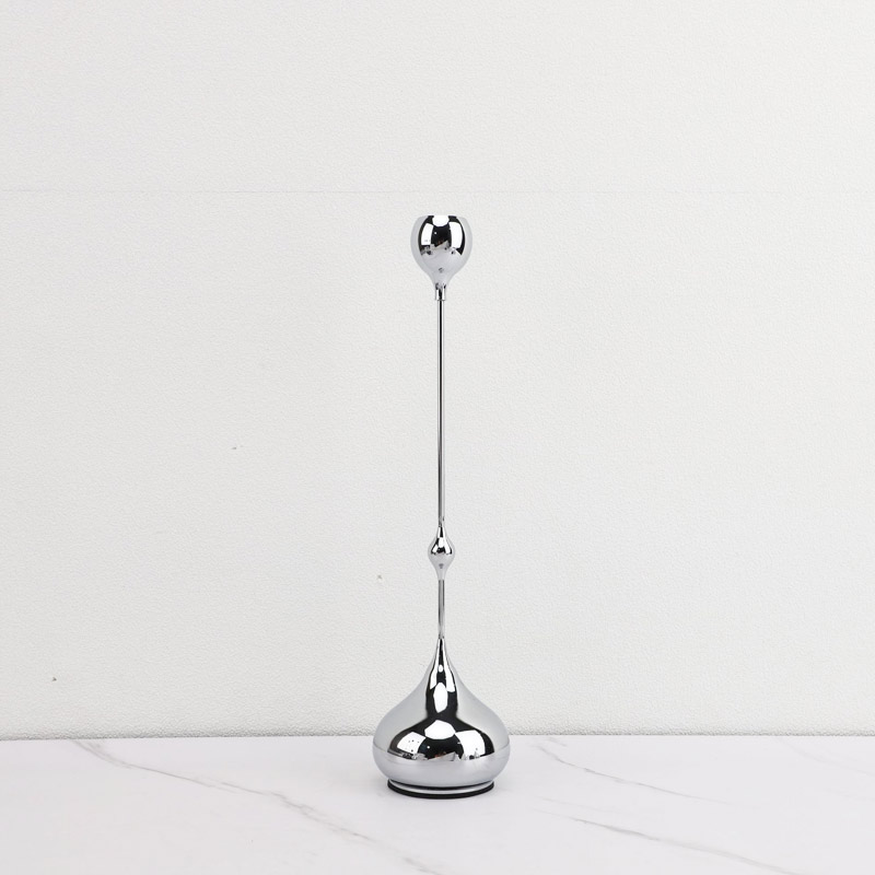 Minimalist Teardrop Metal Candlestick Holder Color:Silver;Size:8.5*8.5*32cm