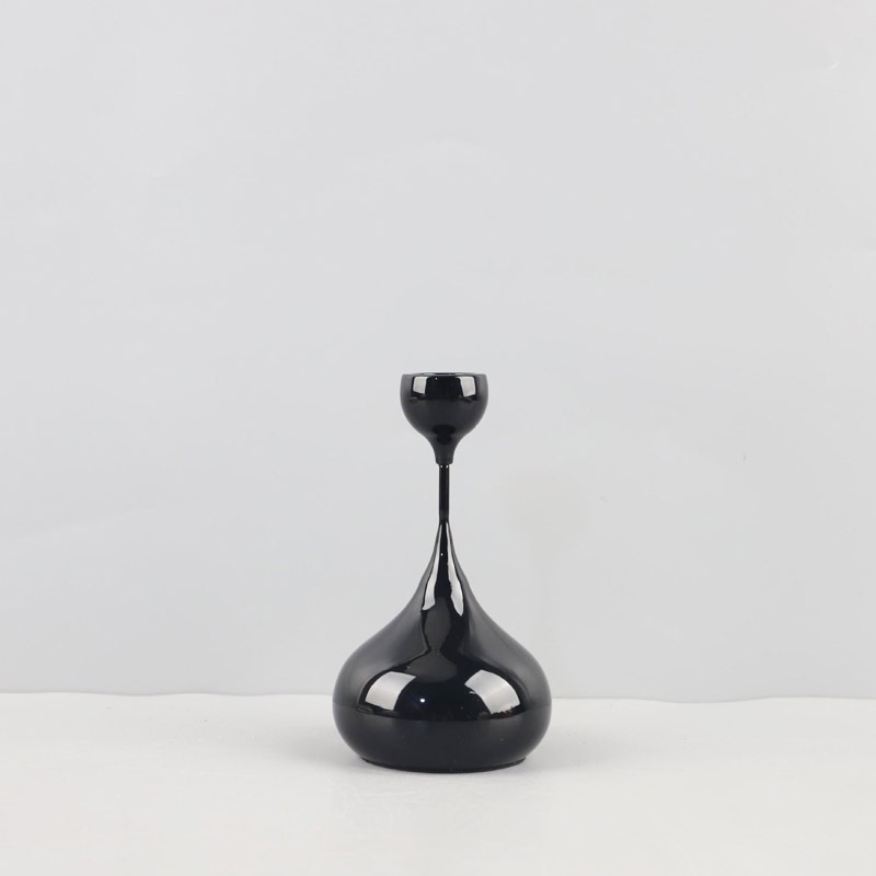 Minimalist Teardrop Metal Candlestick Holder Color:Black;Size:8.5*8.5*15cm