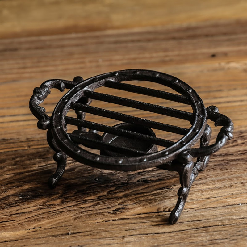 Vintage Cast Iron Hollow Teapot Warmer Size:18*13*7cm,730g
