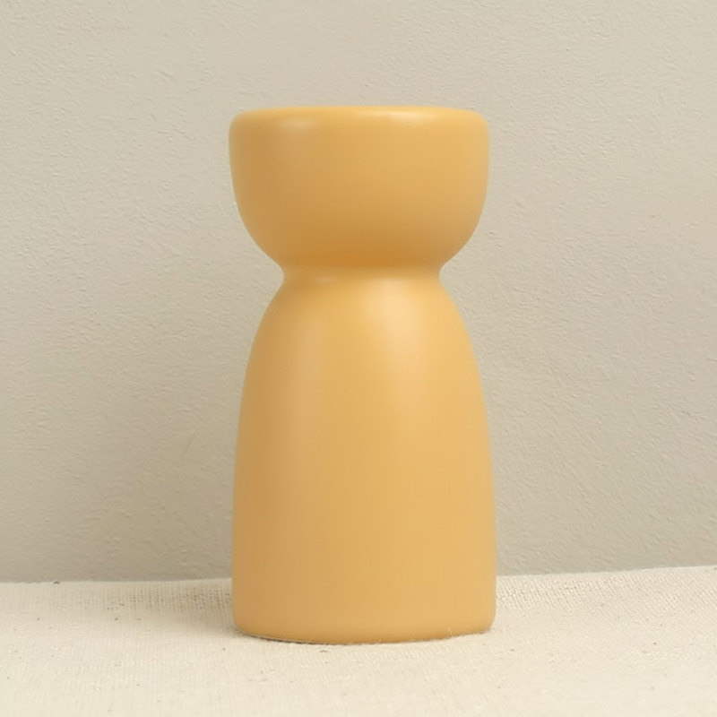 Minimalist Ceramic Candlestick Holder Color:Ochre;Size:4*4*8cm