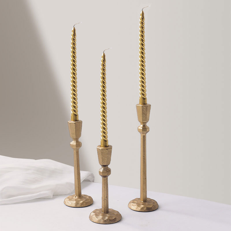 Minimalist Hammered Cast Iron Candlestick Set of 3 Size:8*8*19cm 3