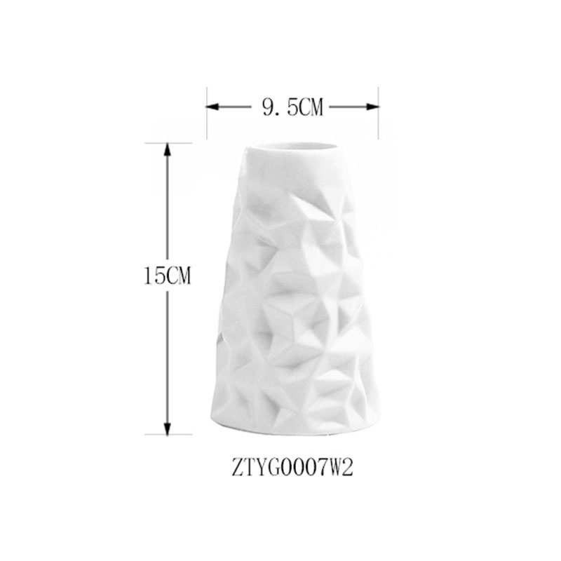 Faceted Ceramic cone candle cup Color:White;Size:9.5*9.5*15cm