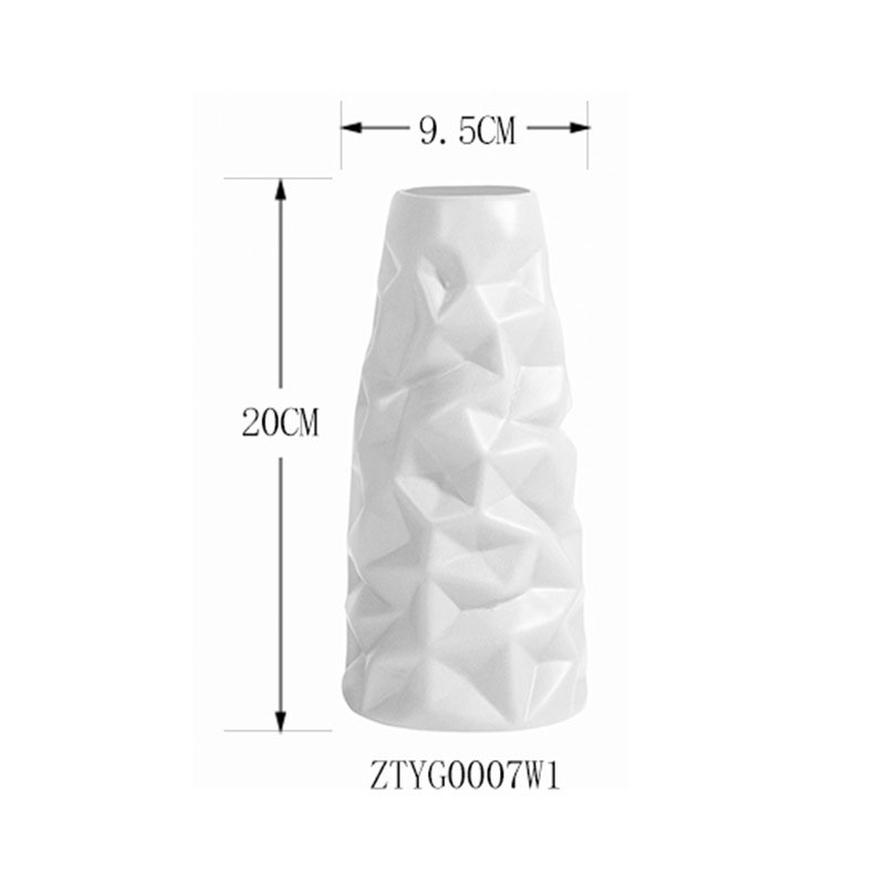 Faceted Ceramic cone candle cup Color:White;Size:9.5*9.5*20cm